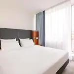 Novotel 3*