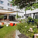 Novotel Hotel 3*
