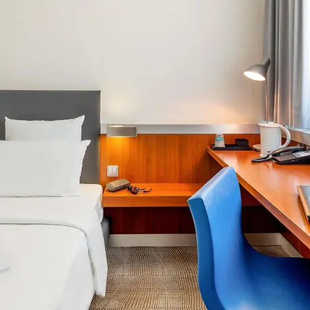 نوفوتيل إيرلانغين 3* إرلانجن