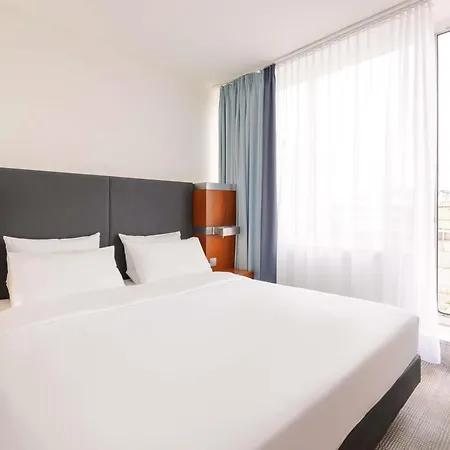 Novotel 3*