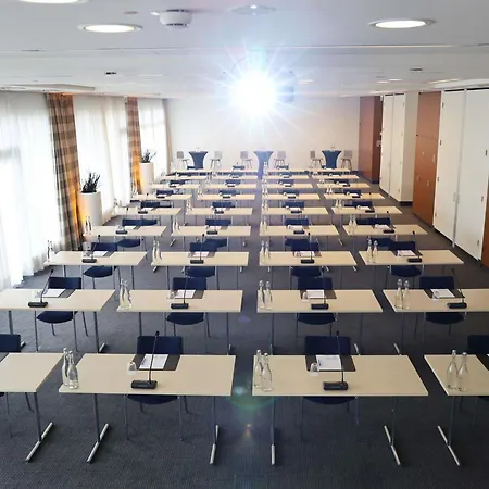 Отель Novotel 3*
