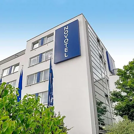 Novotel Otel 3*