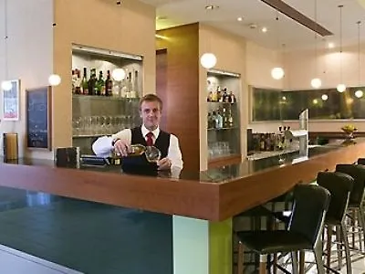 Novotel Hotel 3*