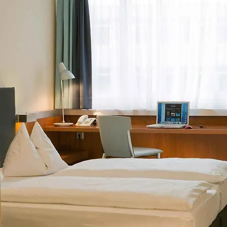 Novotel